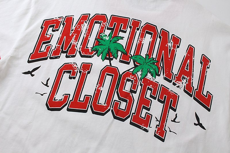 MIXED EMOTION Astronaut Graphic Ringer T-Shirt