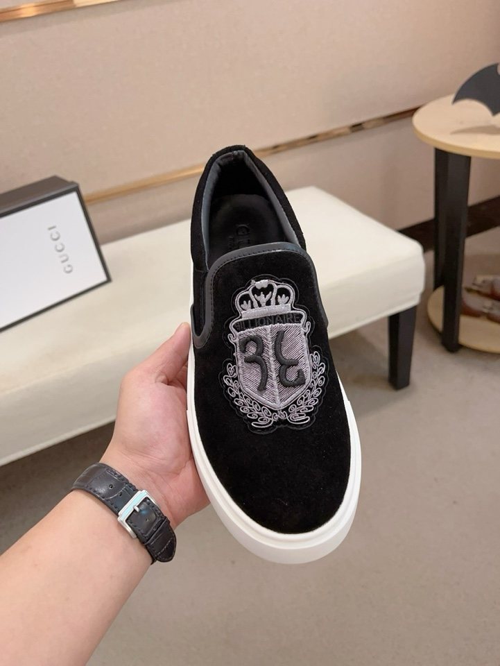 Gucci Crest Slip-On Shoes