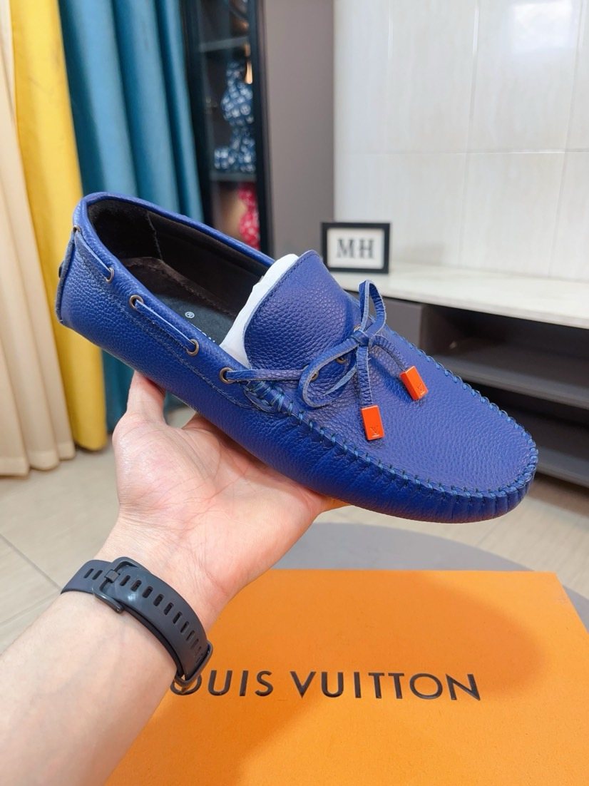 Louis Vuitton Lace-Tie Driving Moccasins